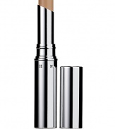 BIO LIFT CONCEALER is the first of its kind: a concealer that actually works to erase fine lines as it covers them. This powerhouse product combines innovative technology with ultra-smooth color coverage. Its core delivers an anti-wrinkle hexapeptide, relaxing existing lines and prevents new ones from forming.