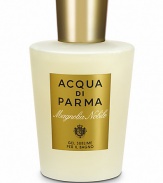 Indulge yourself with this luxurious and rich foaming bath and shower cleansing gel from Acqua di Parma's Magnolia Nobile collection. Relax and step into the world of the noblest palazzo gardens in Italy, highlighting the delicate and sensual Magnolia flower. Used in the shower or as a moment of relaxation in the bath, the formula is enriched with silk proteins and vitamin B5, creating a wonderful pampering experience while also protecting the skin. 6.7 oz. 