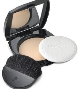 True to life powder perfection. So seamless, it becomes you. Introducing a unique combination of color-true pigments that precisely adapt to your skin's own tone and texture. A micro-fine, silky pressed powder that offers sheer to moderate coverage. Ideal for all skin types. Ideal companion to Color Ideal Makeup. 