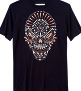 More than meets the eye. An intricate graphic gives this Sean John tee extra edge. (Clearance)