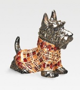 An adorably-outfitted Scottish terrier figure, carefully handcrafted in antique goldplated pewter with an enameled sweater and hand-set Swarovski crystal detail. 1¾W X 3H X 3½D Made in USA 