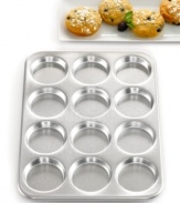 Can't top this-skip the bottom & go straight to the top with this fun & totally fulfilling muffin top pan. Perfect for just making your favorite part of the muffin, this aluminum pan boasts superior heat conductivity for evenly golden brown results each & every time. Lifetime limited warranty.