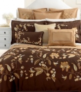 Floral appliqués, exquisite embroidery and artisan details come together for a a look of heritage charm in this statement-making Martha Stewart Collection comforter. (Clearance)