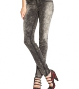 Throwback acid-wash jeans get an au-courant makeover with this skinny leg style from Tinseltown!