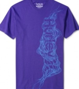 A snake like logo print slithers down this Hurley tee for a sleek stylish look.