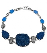 Go bold in blue. Genevieve & Grace's link bracelet, set in sterling silver, dazzles with blue druzy and triangular-cut agate (7 mm x 6 mm). Approximate length: 7-1/4 inches. Approximate width: 7/8 inch.