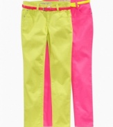 Totally electric! Highlight her school-ready wardrobe with these pop-bright skinny jeans from Epic Threads.