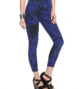 A bold floral print makes a hot summer statement on these Else skinny jeans -- as serious must-have!