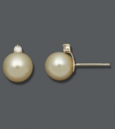 Polish and shine combine. These stunning studs highlight golden cultured South Sea pearls (8-9 mm) topped with sparkling, round-cut diamonds (1/10 ct. t.w.). Crafted in 14k gold. Approximate diameter: 1/3 inch.