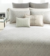 A decidedly muted tone rendered in sumptuous 400-thread count cotton sateen finishes your bed in soothing simplicity. Embellished with three lines of embroidery and one line of dots along the hem.