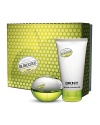 A modern feast for the senses, this juicy fragrance combines the scent of apple with a sophisticated blend of exotic flowers and sensual woods. Experience DKNY Be Delicious and celebrate your individuality with this Gift Set, which includes a 1.7 oz. Eau de Parfum and 3.4 oz. Body Lotion in a gift-ready box.