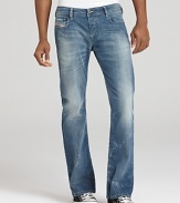 The Zatiny jean has a micro-boot fit with a slimmer leg opening than traditional bootcut jeans. Similar to the Zathan fit, but with a smaller leg opening.