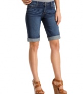 Breathe new life into your denim wardrobe with these Bermuda jean shorts from Calvin Klein Jeans. The casual cuffed leg and an on-trend wash are perfect for summer!