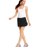 Looking cute for your workout is no sweat with Ideology's running skirt! The silhouette is simply feminine and the attached brief provides plenty of coverage!