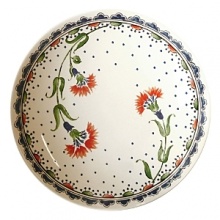 Ronde d'Orient by Gien is a full-service collection with a blue & white motif punctuated by deep orange carnations. This design was inspired by Turkish and Mediterranean ceramics.