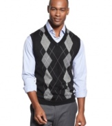 Add argyle to any outfit with this wool-blend Club Room sweater vest for an updated office look that will get you noticed.