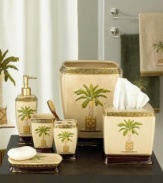 Bring the sultry sophistication of the tropics into your bathroom with this Banana Palm wastebasket. Adorned with palm trees, this basket will turn tidying up into a beach side voyage.