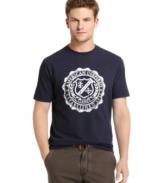 Seal the deal on a great graphic look with this t-shirt from Izod.