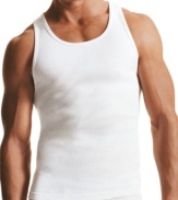 A trim, body skimming tank in 100% cotton. Classic, body-skimming fit. M9070.