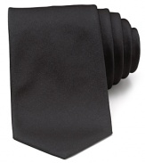 An essential component of your dress wardrobe, the solid tie makes a strong statement in soft, sateen silk.