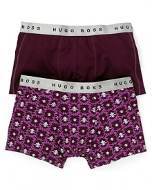 Bundled with a handsome gift box, these comfy solid-color boxer briefs get right to the heart of every guy's style.