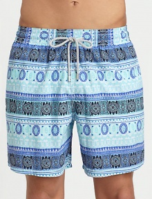 Woven swim trunk with drawstring, elastic waist and back eyelets to avoid ballooning, set in quick-drying nylon.Drawstring elastic waistSide slash, back flap pocketsPolyamideMachine washImported