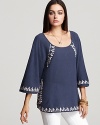 Exude bohemian elegance in this Hurley top, accented with delicate embroidery.