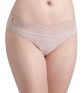 THE LOOKElastic waistband with picot trimMid-riseBeautiful sheer lace inset at frontFull seat coverageTHE MATERIALCotton/Lycra spandexCARE & ORIGINHand washImported