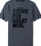 Keep motivation close at hand with this graphic t-shirt from Nike.