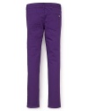 Comfy, super stretchy jeggings are a must-have for every girl's wardrobe. This pair from Joe's Jeans features dynamic color and 2 functional pockets in the back.