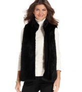 Get two chic looks in one great piece with this reversible faux-fur vest from Jones New York Signature.