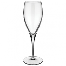 Since 1748, families the world over have turned to Villeroy & Boch for fine European porcelains. Today, this fine company designs a wealth of stemware to complement the Villeroy & Boch style. Torino takes a simple approach, with a gracefully tapering stem. Shown from left to right - Torino goblet , Torino flute , Torino wine glass .