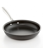 Featuring ArmorGuard™ technology, this open skillet has the durability and professional performance that hard anodized pieces are known for, plus the convenience of cleaning up in the dishwasher. A revolutionary design with an unbelievably strong nonstick finish. Lifetime warranty.