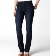 A gorgeously rich blue wash adds depth to Levi's wildly-flattering 512 straight leg jeans!