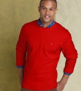 This Tommy Hilfiger sweater boasts timeless style and a ultra soft feel.