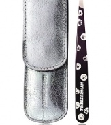 Bring on the glamour and show off some bling. Being truly fabulous means never sacrificing quality - luckily you don't have to choose: outfit your beauty kit with these special edition bejeweled tweezers made with Swarovski elements. Stainless steel with enamel color finishAward-winning Slant designImported