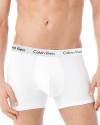 These Calvin Klein trunks feature a classic fit with the logo at the waistband.