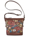 Take a printed approach to accessorizing with this crossbody design from Fossil that's at once refined and free-spirited. The well-organized interior provides plenty of pockets and compartments, so your everyday essentials are always easily at hand.