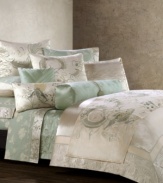 Reminiscent of traditional Eastern textile designs, this Harmoni king pillowcase features a green lily print in lush 400-thread count cotton sateen.The achieved look brings a comforting sense of serenity to your Natori bedding ensemble.