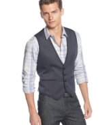 Noticing a need to change your style patterns? This herringbone vest from Calvin Klein takes your look to the next level of cool casual.