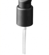 An optional pump for dispensing liquid foundations. It distributes the ideal amount without the need to dip or pour. 