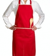 It's official: you're a serious presence in the kitchen. This amazing apron was designed to Martha's exact specifications, easily adjustable so it's always a perfect fit. And with an ample pocket to store all the cooks' essential items, you'll be more efficient and tidy when the kitchen comes calling.