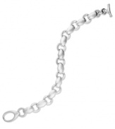 A stylish classic. Giani Bernini's sterling silver link bracelet and toggle clasp is every woman's accessory essential. Approximate length: 8 inches.