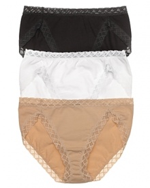 Ooh la la, a sultry french cut panty with ornate lace trim from Natori.