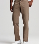 The all-essential chinos updated in a modern wash from Hoyle Jackson.