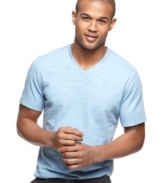 Get a little comfortable. Layered or worn alone, this slim-fit slub t-shirt from Alfani leaves you feeling good.