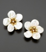 Love & happiness surround these stunning earrings. These beautiful flowers are crafted from keishi pearls (8-9mm) and round-cut diamond accents set in 14k gold. Approximate drop: 3/4 inch.