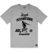 Start your engines! Speed up your race-day style with this graphic t-shirt from Izod for Indy 500.