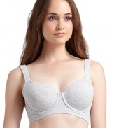 THE LOOKAdjustable padded shoulder strapsStretch cotton knit padded cups with underwireStay-dry fabric wicks away moistureElastic hemAdjustable back hook-and-eye closureTHE MATERIALCotton/Lycra spandexFully linedCARE & ORIGINHand washImported