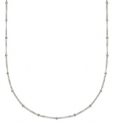 Add a touch of luxury with a simple chain. Giani Bernini's station bead necklace is crafted in sterling silver. Approximate length: 18 inches.